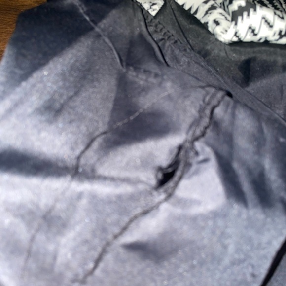 Red Ranch Cape - Picture 6 of 9